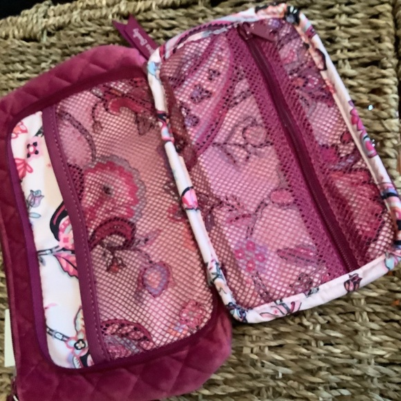 Vera Bradley Muted Pink Compact Organizer. - Picture 3 of 8